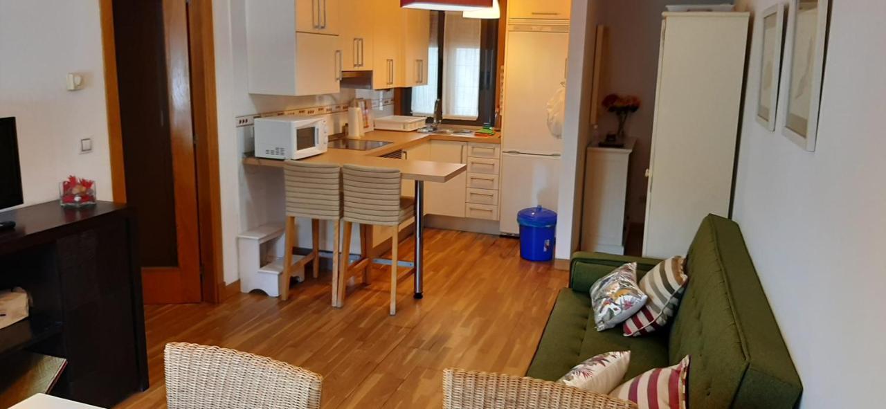 APARTAMENTO CENTRO DE SANXENXO con GARAJE Exterior foto
